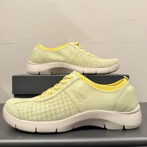 Dansko Green Lace Up Sneakers EU 40 Nurse Wear Med Field Comfort